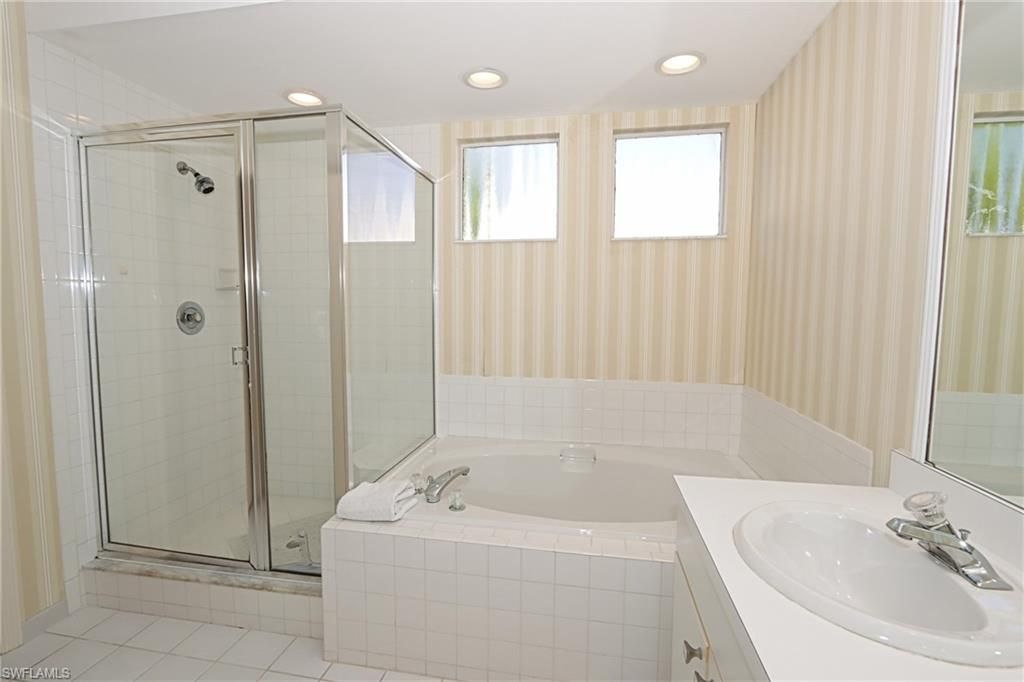 765 Willowbrook Dr, Unit 1503, Naples, FL 34108 Photo