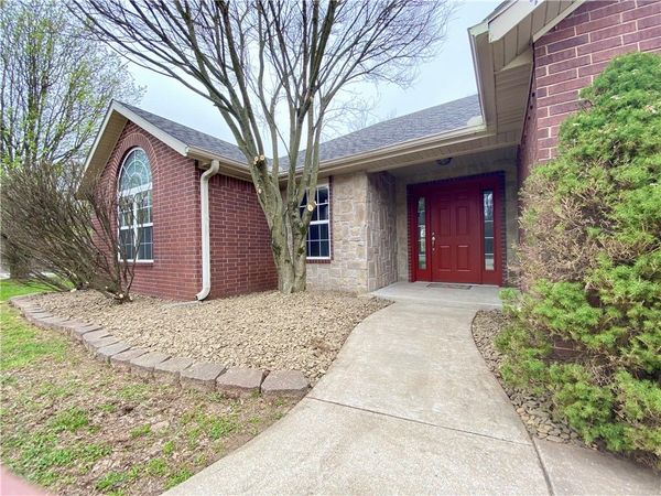 42 Millsap Circle , Bella Vista, AR 72715
