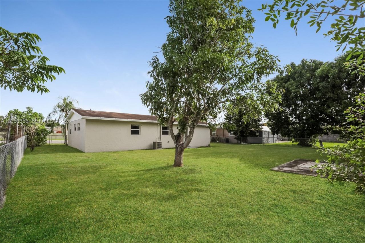 14971 SW 304th St , Homestead, FL 33033 Photo