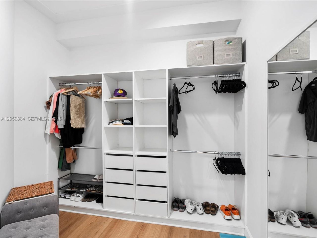 20000 E Country Club Dr , Unit 416, Aventura, FL 33180 Photo