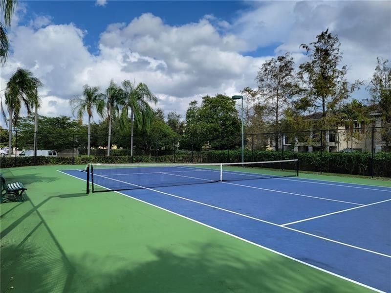 5051 Wiles Road, Unit 207, Coconut Creek, FL 33073 Photo