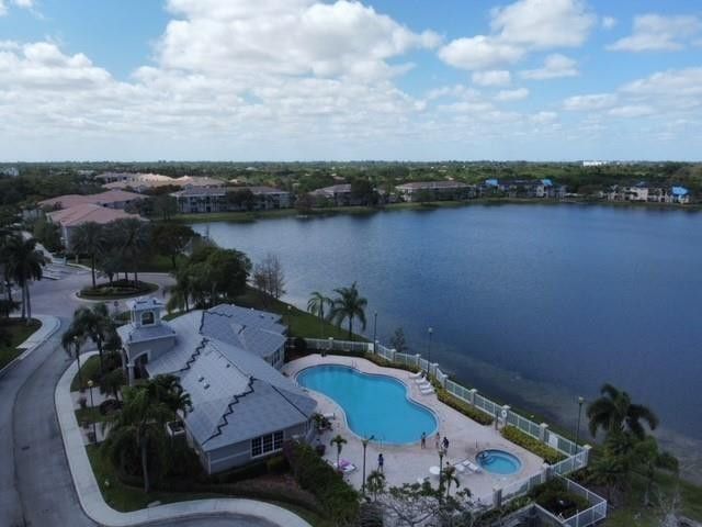 5051 Wiles Road, Unit 207, Coconut Creek, FL 33073 Photo