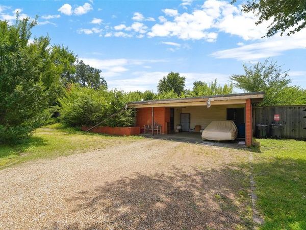 3658 Walnut Hill Lane, Dallas, TX 75229