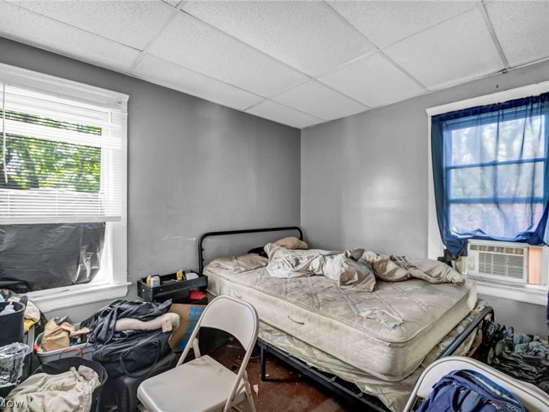 9301 Pierpont Avenue , Cleveland, OH 44108 Photo 23