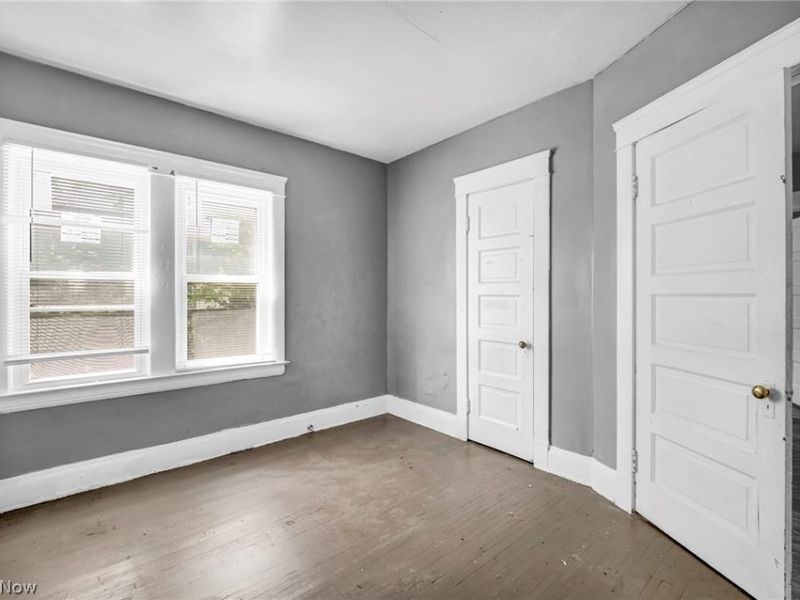 9301 Pierpont Avenue , Cleveland, OH 44108 Photo 29
