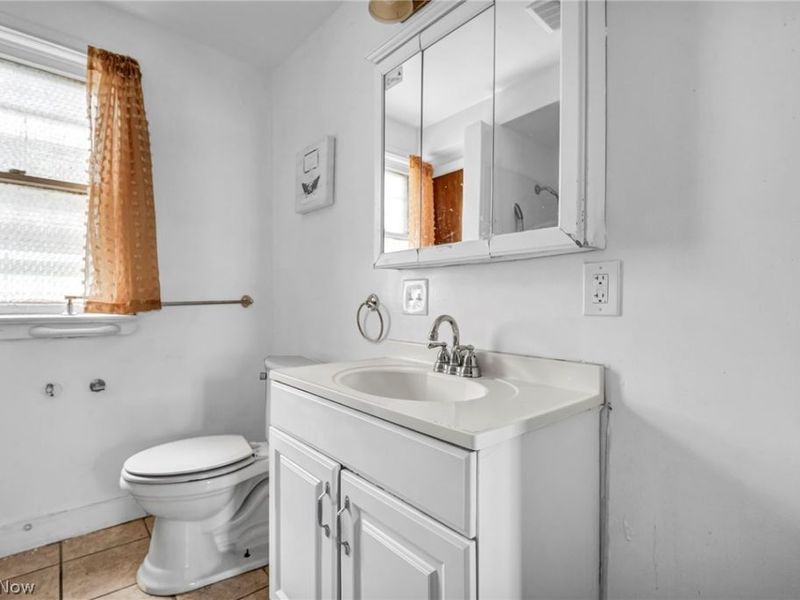 9301 Pierpont Avenue , Cleveland, OH 44108 Photo 31
