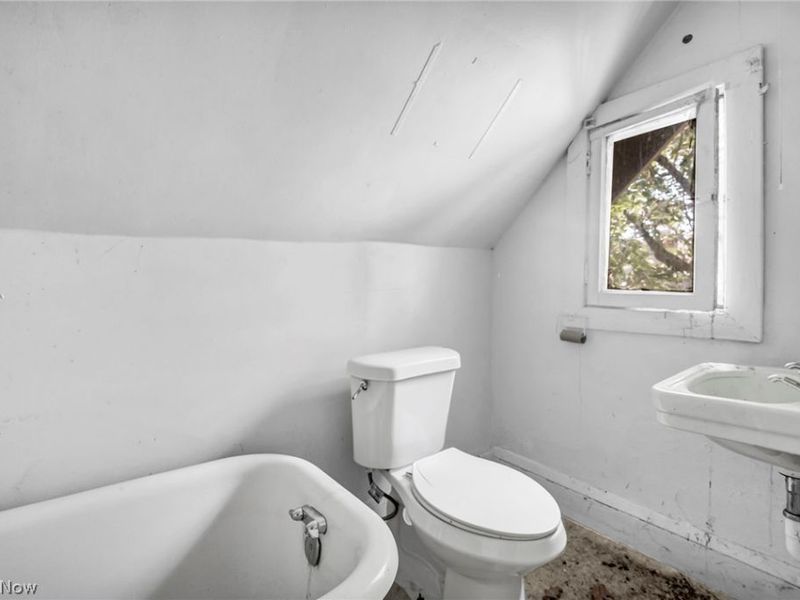 9301 Pierpont Avenue , Cleveland, OH 44108 Photo 40
