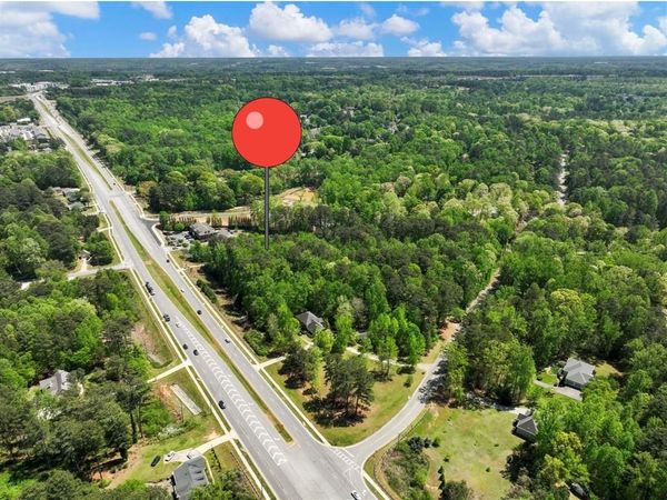 5442 Cumming Highway , Sugar Hill, GA 30518