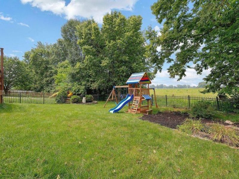 299 Iris Trail Drive , Galloway, OH 43119 Photo 24