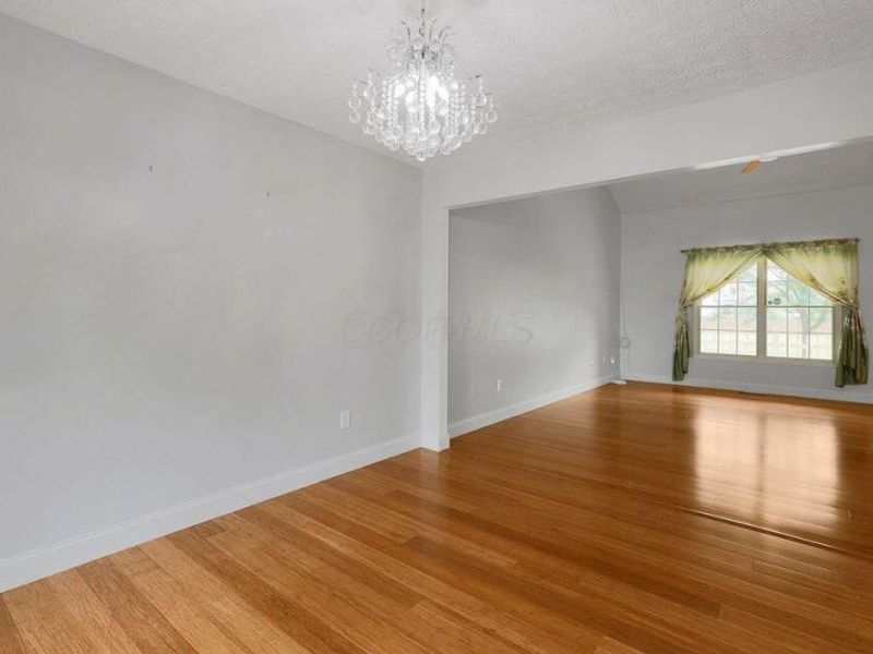 299 Iris Trail Drive , Galloway, OH 43119 Photo 6