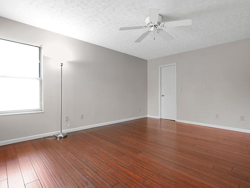 7961 Pinehill Road , Lewis Center, OH 43035 Photo 19