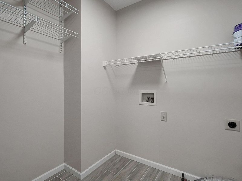 7961 Pinehill Road , Lewis Center, OH 43035 Photo 23