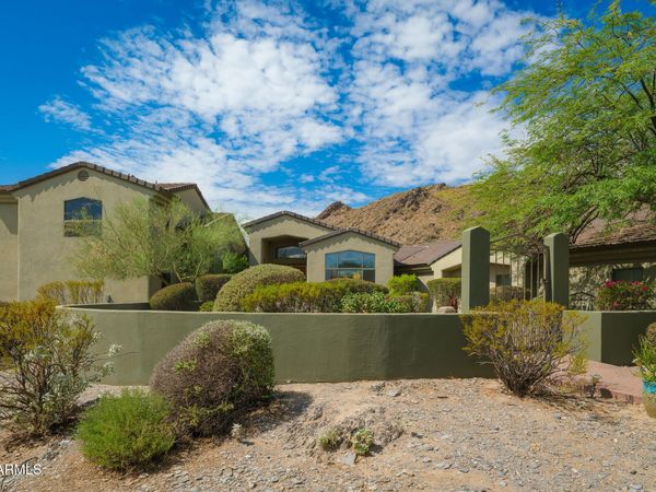 2329 E HATCHER Road, Phoenix, AZ 85028