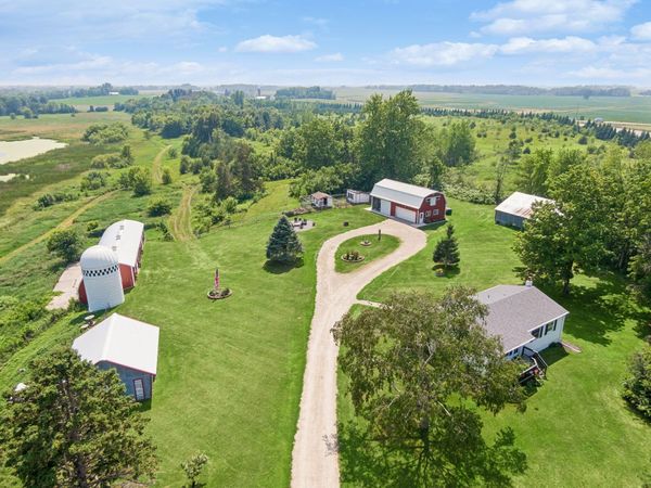 18061 Langford Boulevard , Jordan, MN 55352