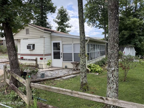 160 Apache Tr , Crossville, TN 38572