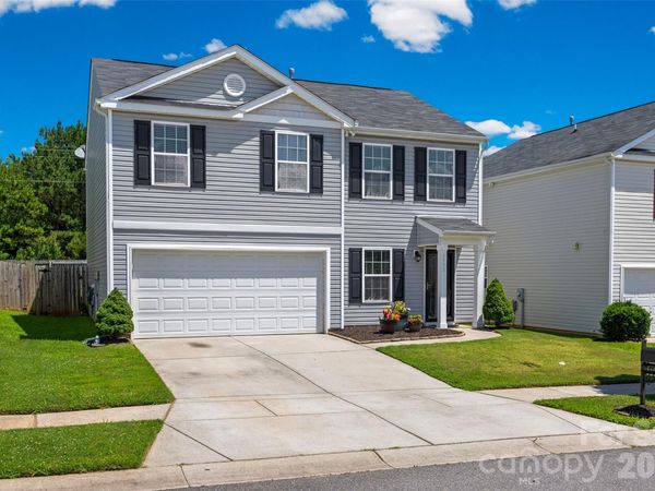 1772 Eastway Drive , Dallas, NC 28034
