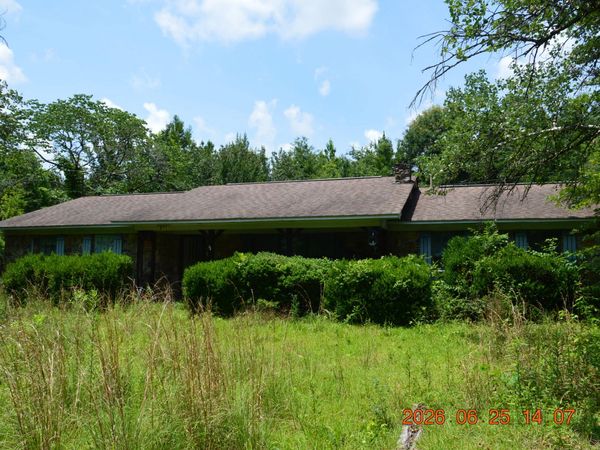 871 Donivan Road, Marietta, MS 38856