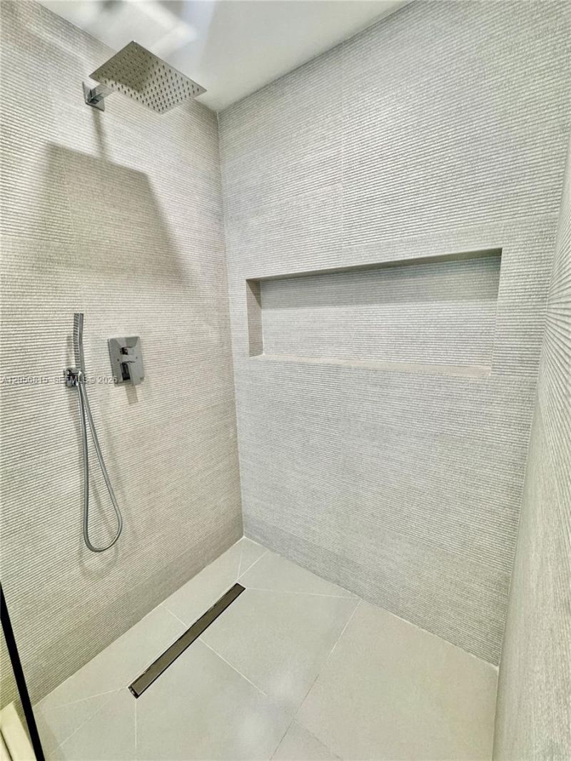 7342 Gary Ave , Miami Beach, FL 33141 Photo