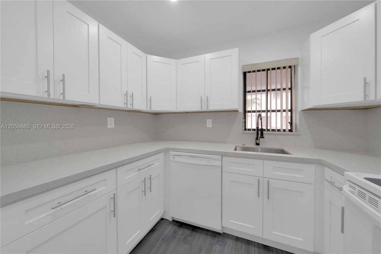 1535 SW 122nd Ave , Unit 3-7, Miami, FL 33184 Photo