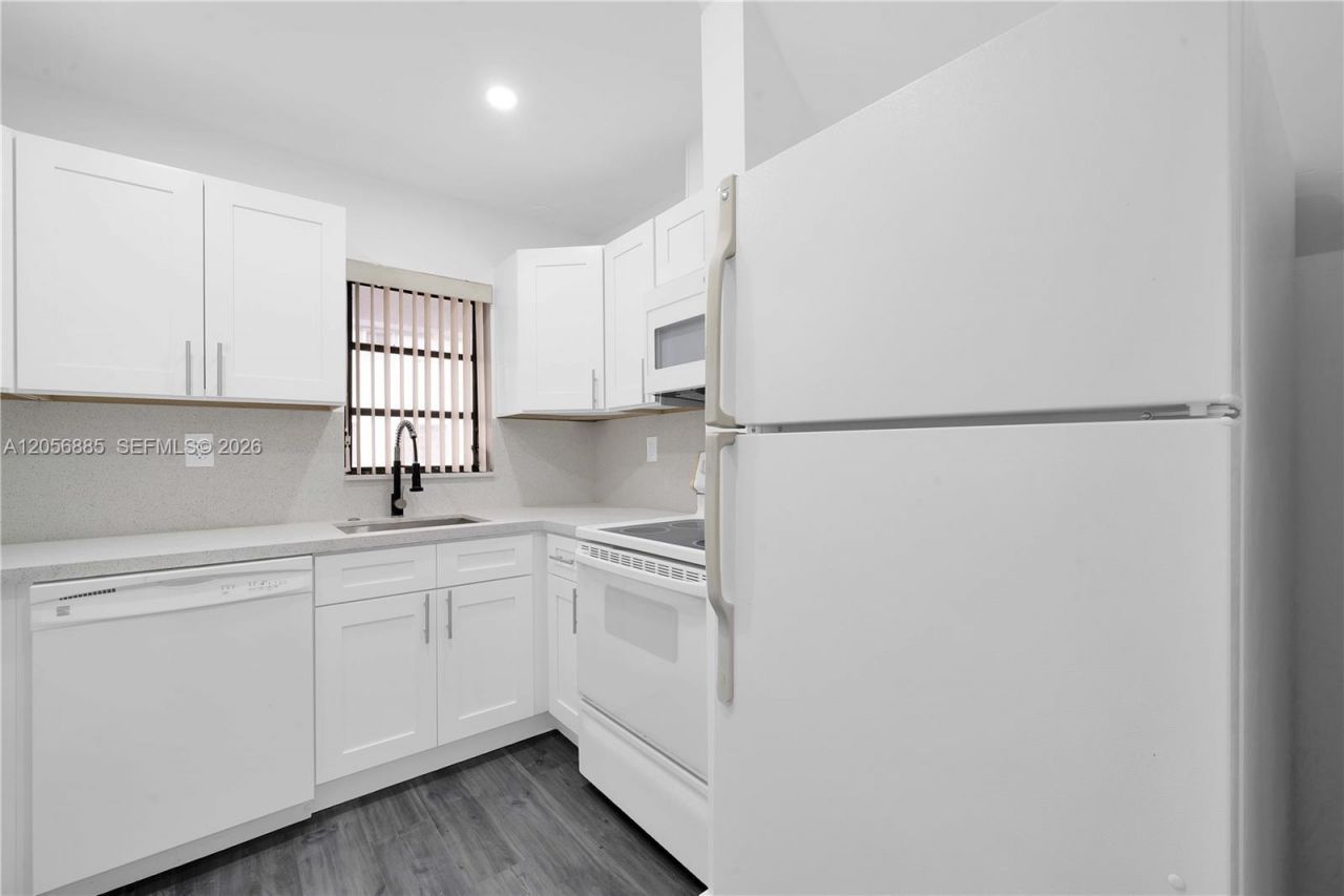 1535 SW 122nd Ave , Unit 3-7, Miami, FL 33184 Photo