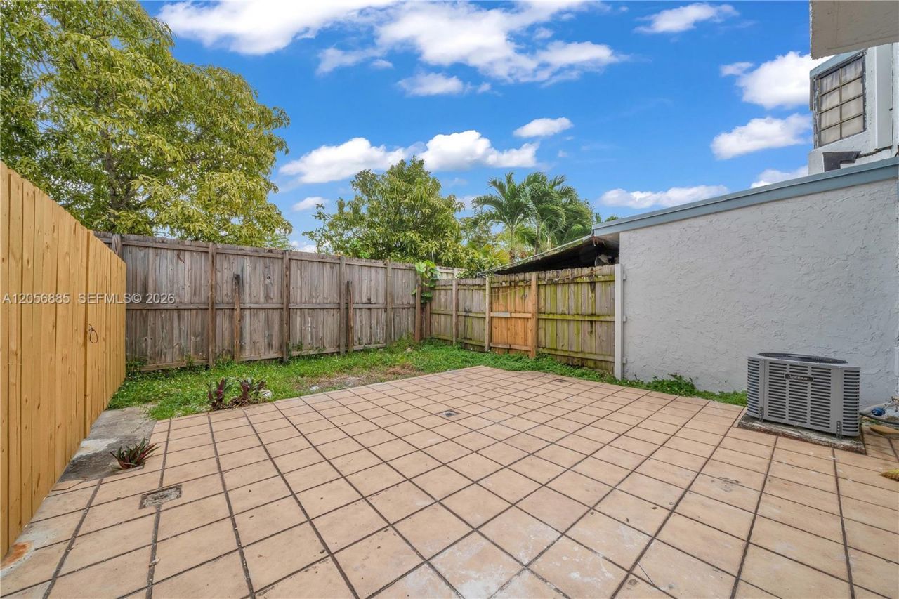 1535 SW 122nd Ave , Unit 3-7, Miami, FL 33184 Photo