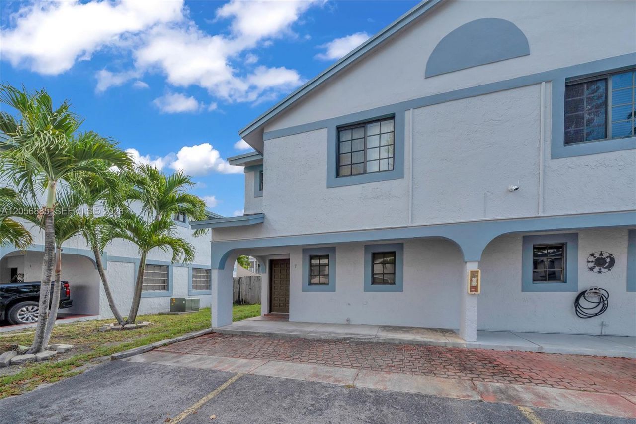 1535 SW 122nd Ave , Unit 3-7, Miami, FL 33184 Photo
