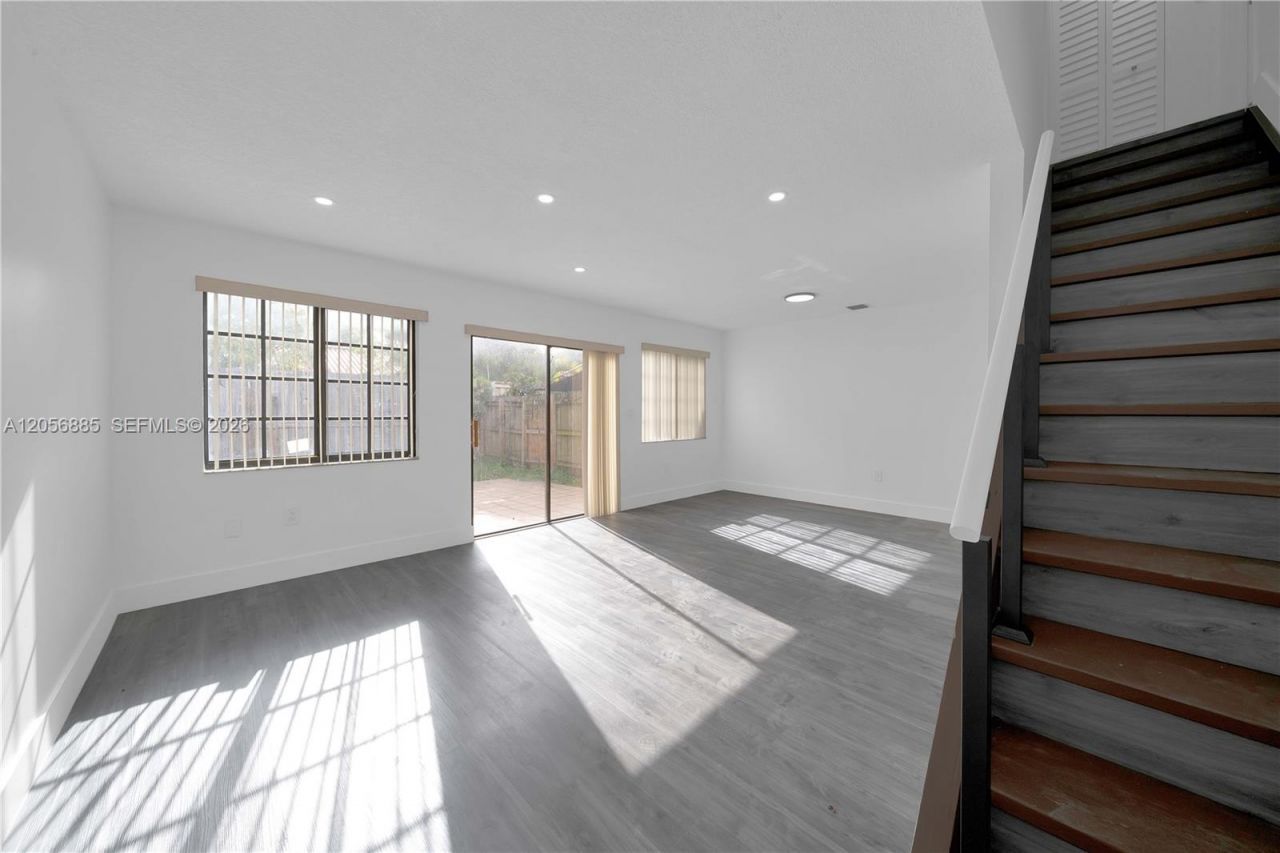 1535 SW 122nd Ave , Unit 3-7, Miami, FL 33184 Photo
