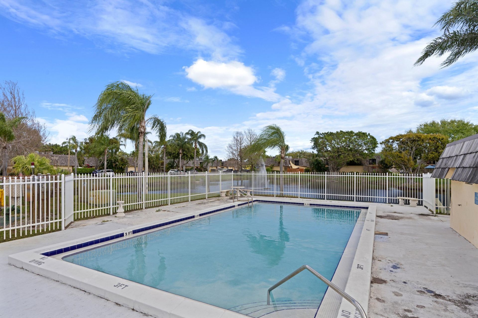 2327 Waterside Drive, Lake Worth, FL 33461 Photo