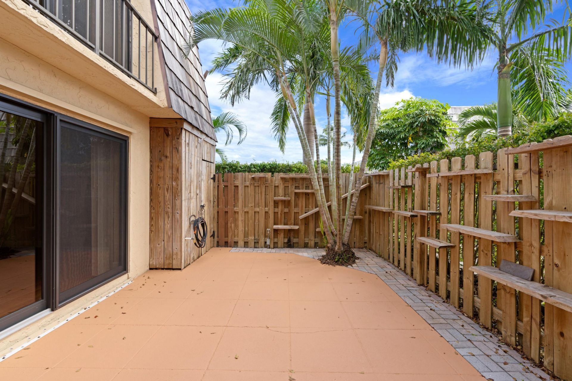 2327 Waterside Drive, Lake Worth, FL 33461 Photo