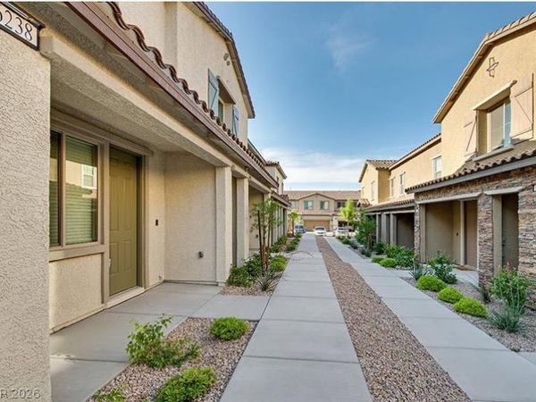 6238 Mavora Lakes, Las Vegas, NV 89148