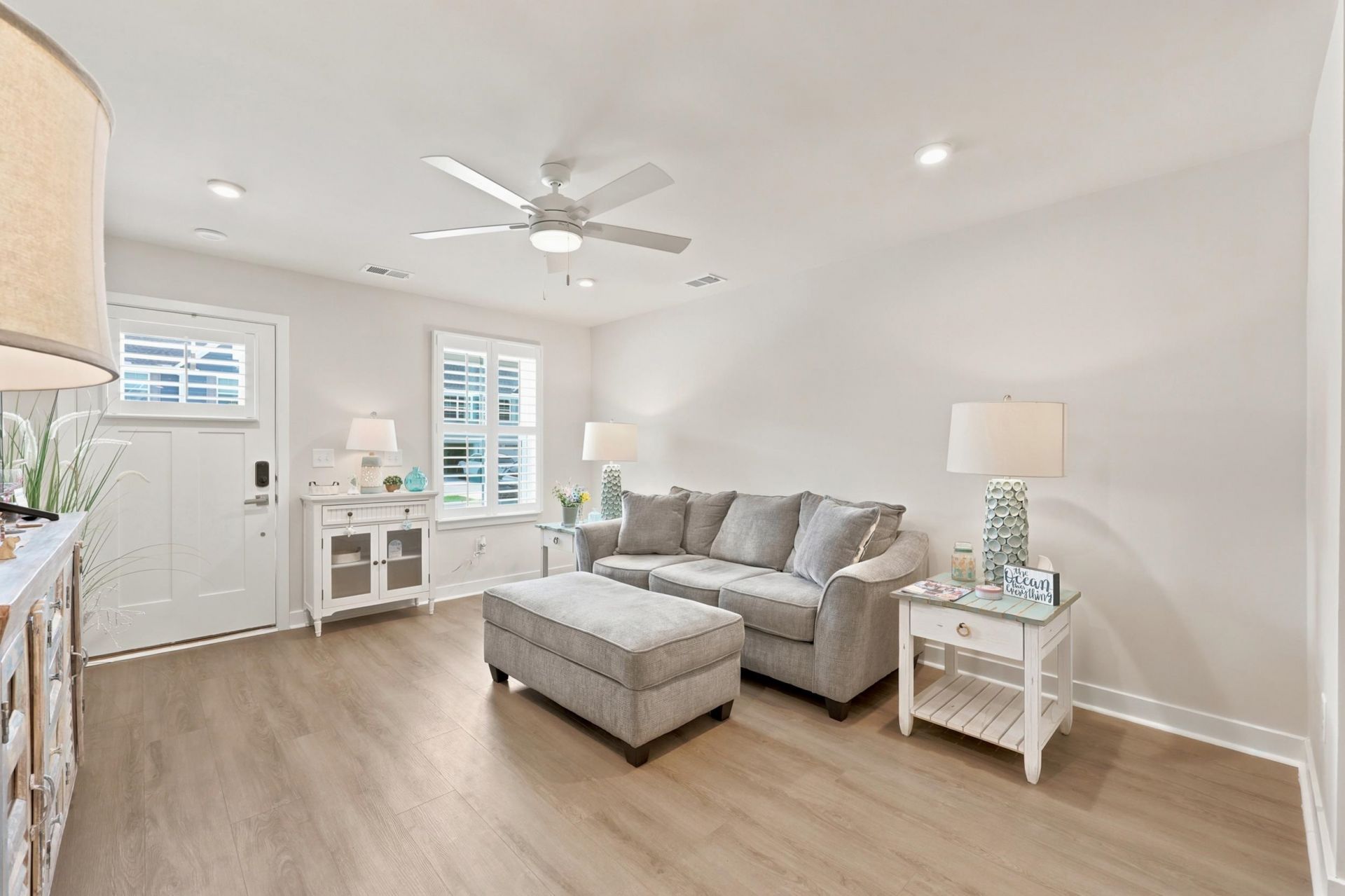 2367 Elowen Ln.  Photo 10