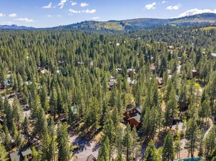 13020 Hillside Drive , Truckee, CA 96161 Photo