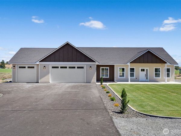 7471 Redmond Road NE, Moses Lake, WA 98837