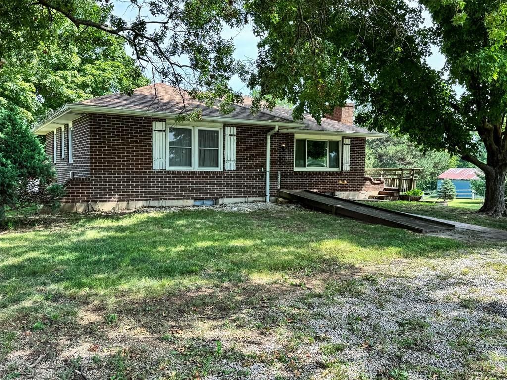 22217 S Victory Road, Spring Hill, KS 66083 Main Photo