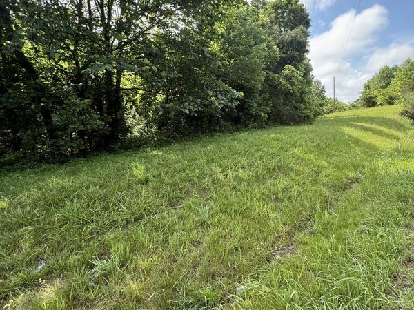 0 Highway 31 E, Westmoreland, TN 37186