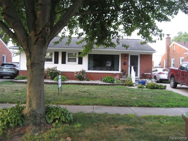 22039 Haskell Street, Taylor, MI 48180