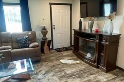 90 Bomar Place photo 4