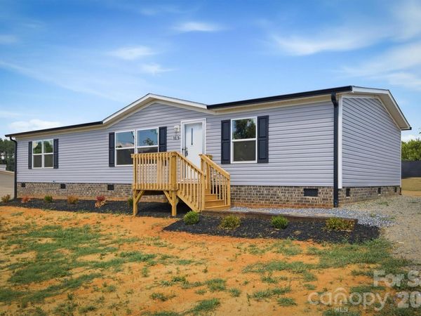 1874 Mesa Drive , Vale, NC 28168