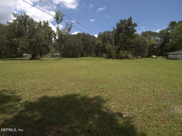 12924 NUNGEZER Road, Jacksonville, FL 32226