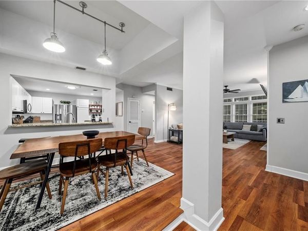 220 Renaissance Parkway NE, Unit 2217, Atlanta, GA 30308