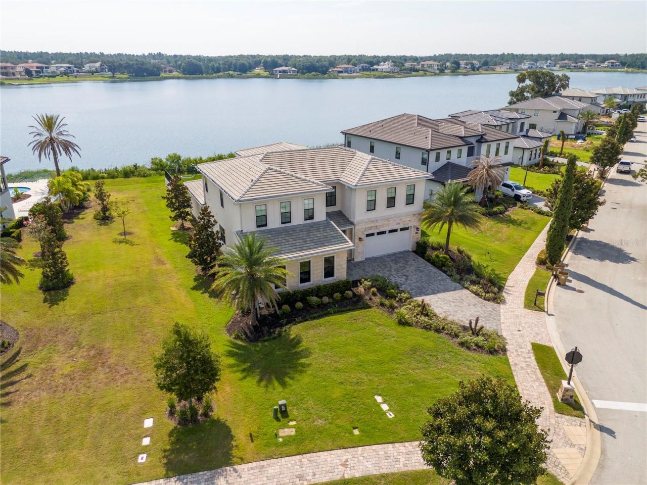 16744 Bolsena Drive , Bella Collina, FL 34756 Photo