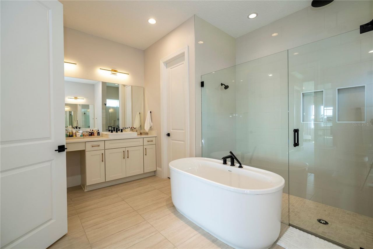 16744 Bolsena Drive , Bella Collina, FL 34756 Photo