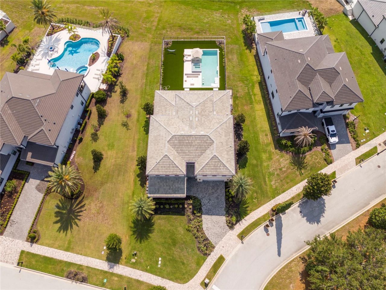 16744 Bolsena Drive , Bella Collina, FL 34756 Photo
