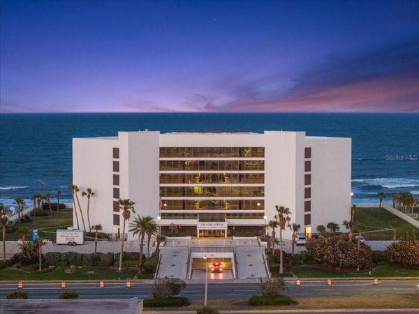 901 S ATLANTIC AVENUE, Unit PH3, ORMOND BEACH, FL 32176