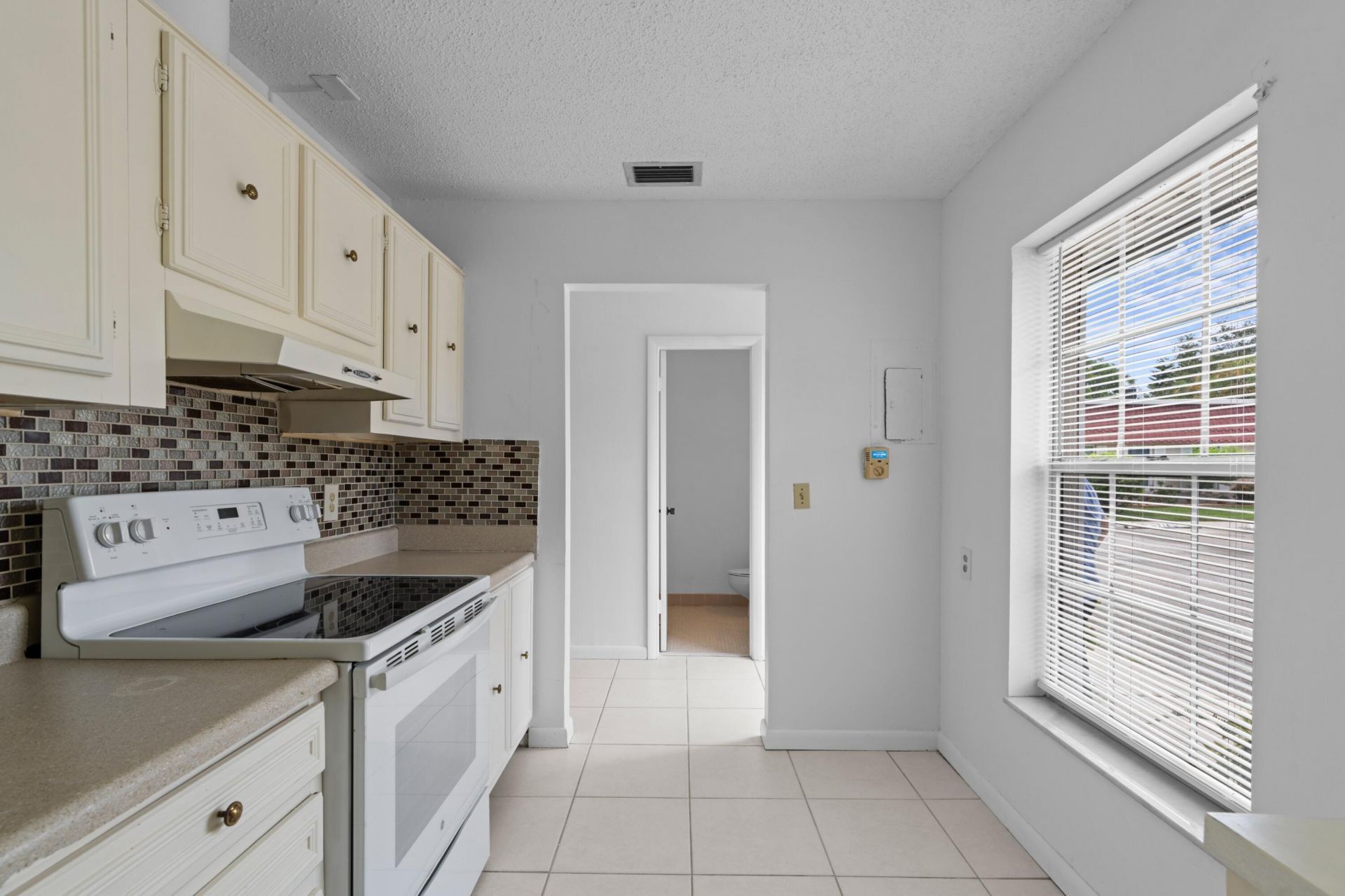 315 Cape Cod Circle, Unit B, Lake Worth, FL 33467 Photo