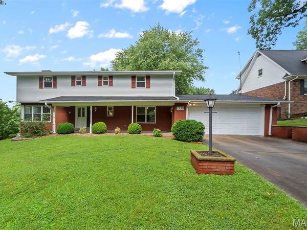 1930 Oak Hills Street, Cape Girardeau, MO 63701