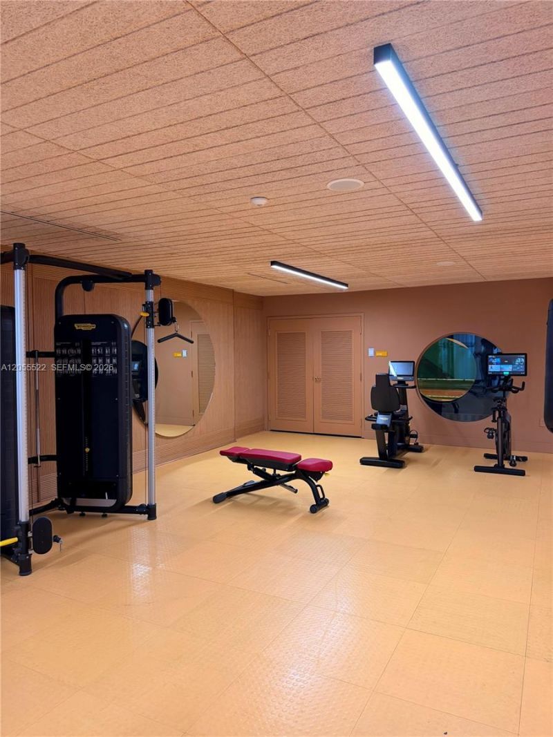 90 NE 32nd St , Unit 1020, Miami, FL 33137 Photo