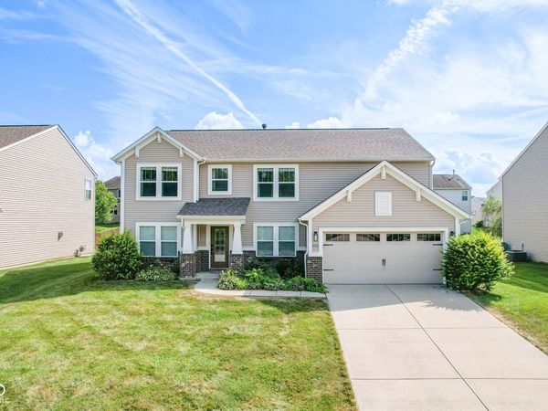 5307 Misthaven Lane, Greenwood, IN 46143