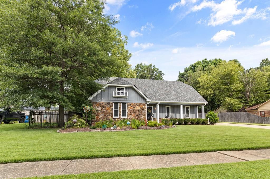404 Kingsway Drive West Memphis, AR 72301