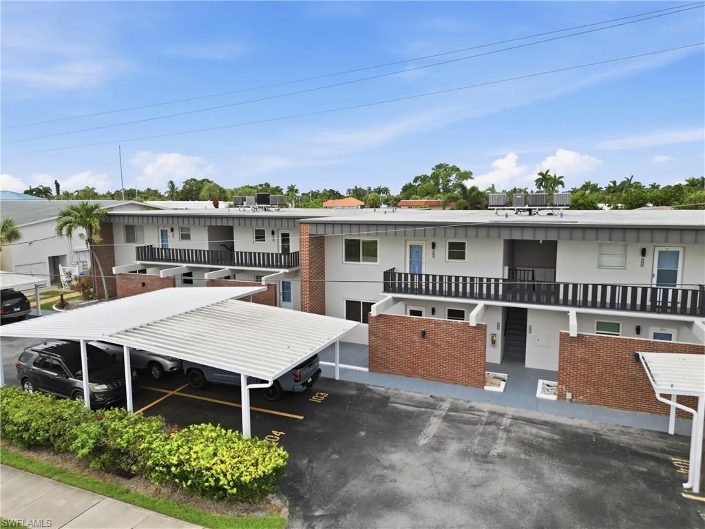 632 Victoria Dr, Unit 103, Cape Coral, FL 33904 Photo